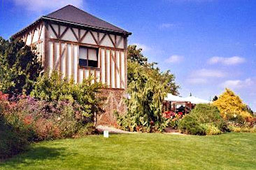 Photo_JardinDesRenaudies.jpg